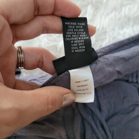 Torrid Gray Top - Size Small - Picture 9 of 10